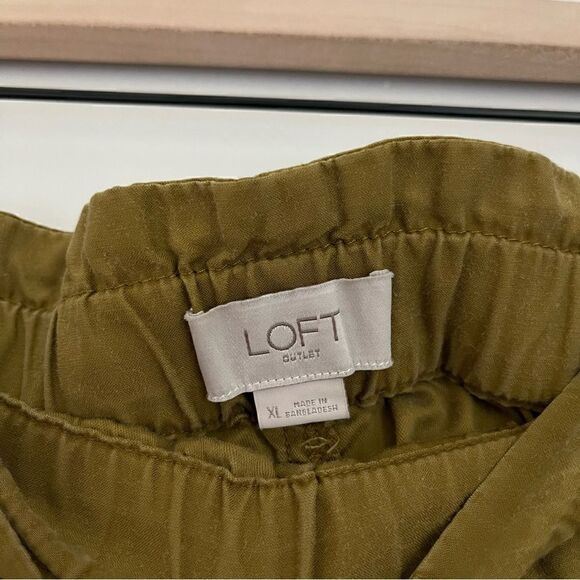 Loft Women’s Rolled Hem Shorts in Dark Yellow Size XL - Picture 5 of 6